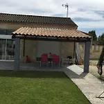 Pause A *